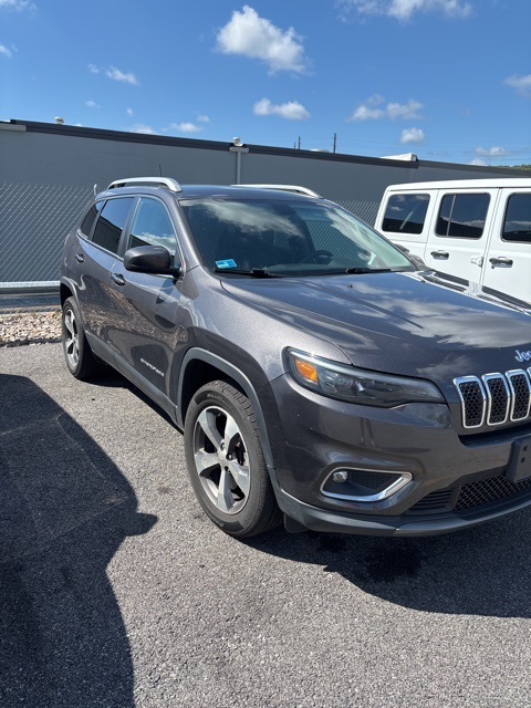 2020 Jeep Cherokee Limited photo 2