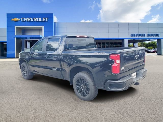 2025 Chevrolet Silverado 1500 RST photo 3