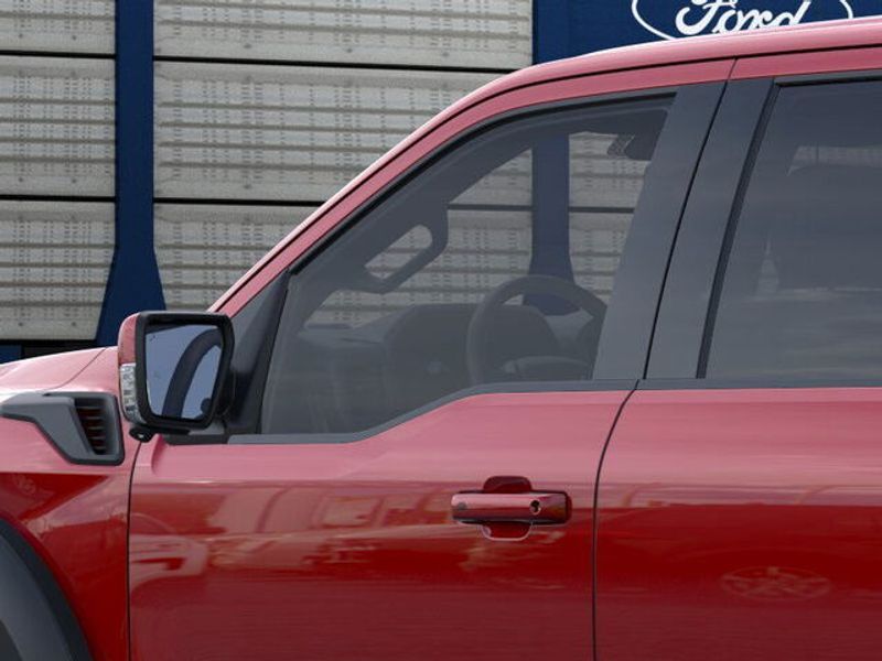 2025 Ford F-150 Raptor photo 12