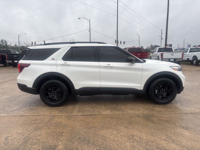 2022 Ford Explorer TIMBERLINE's photo