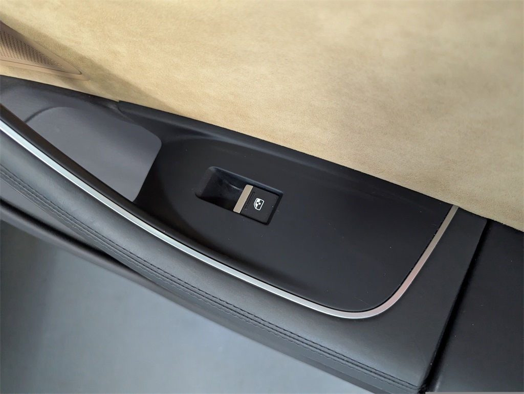 2021 Audi A8 L 55 Quattro photo 35