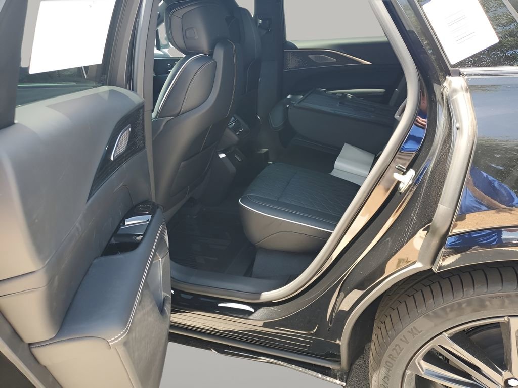 2026 Cadillac Lyriq photo 20