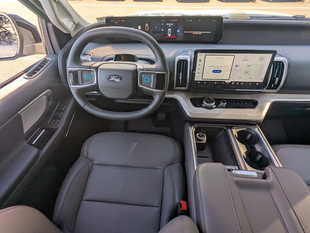 2025 Ford Expedition photo 19