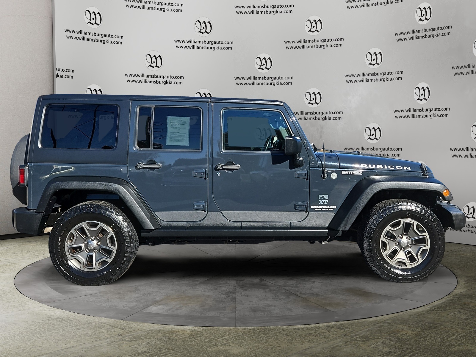 2017 Jeep Wrangler Unlimited Rubicon photo 4