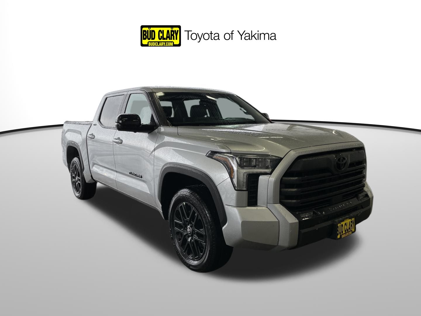 2026 Toyota Tundra Limited's photo