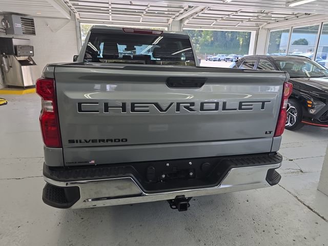 2023 Chevrolet Silverado 1500 LT photo 3