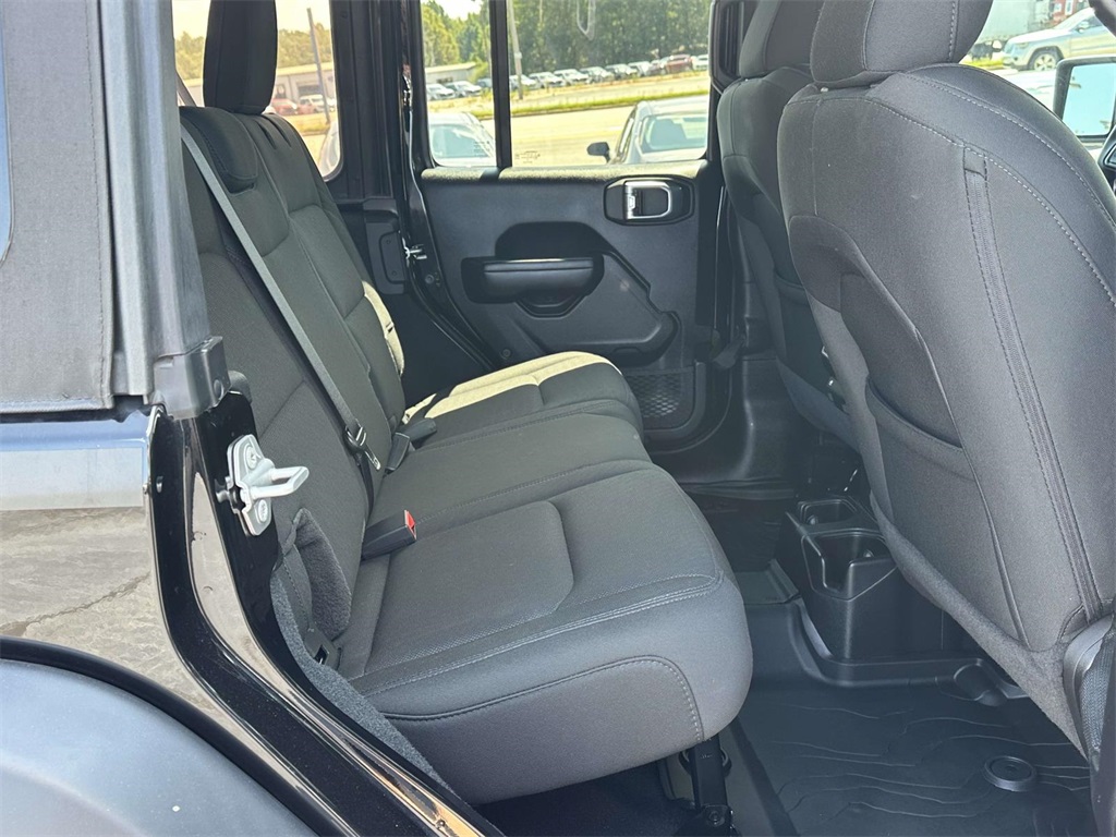 2021 Jeep Wrangler Unlimited Sport S photo 6