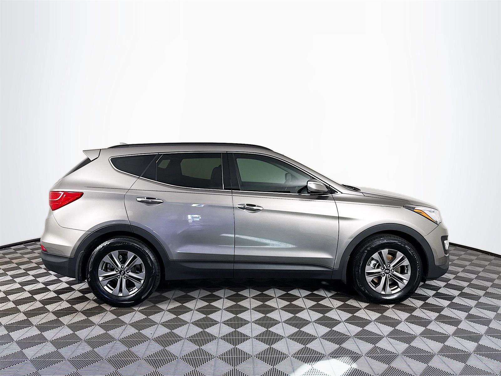 2016 Hyundai Santa Fe Sport Base photo 7