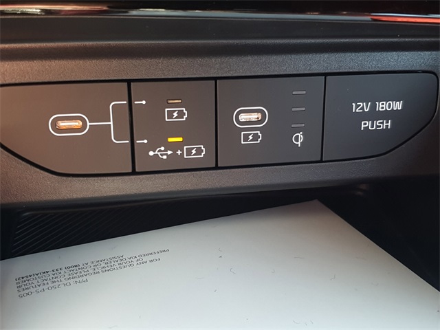 2025 Kia K5 GT-Line photo 25