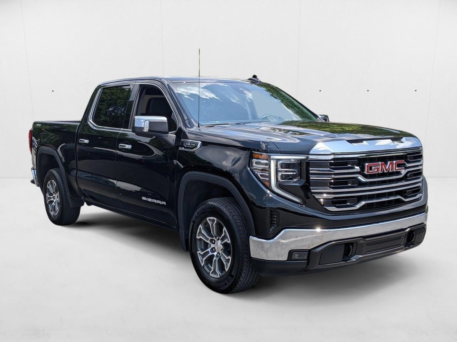 2025 Gmc Sierra 1500 SLT photo 3
