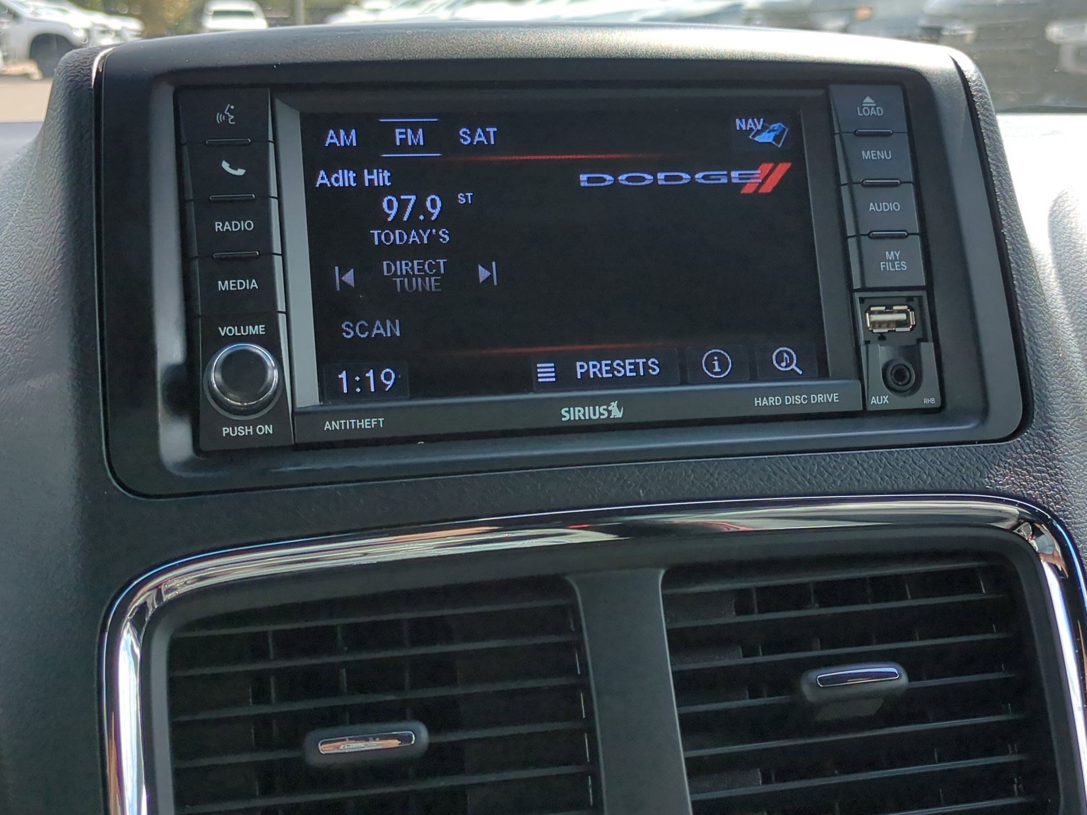 2018 Dodge Grand Caravan GT photo 21