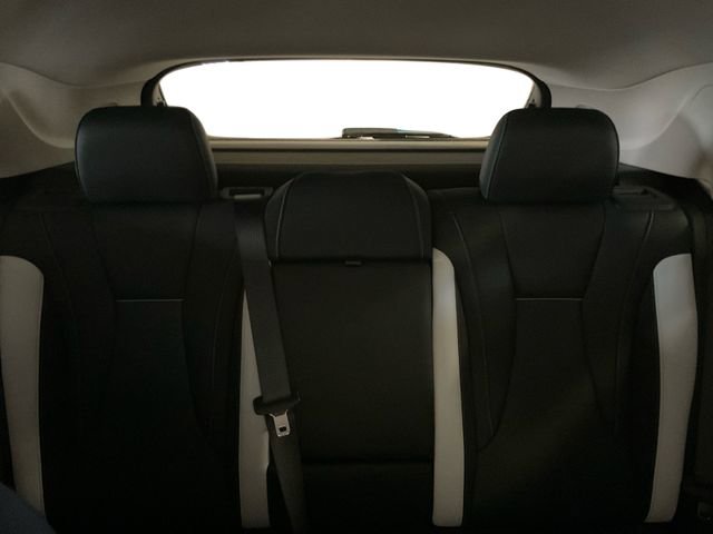 2025 Buick Envision Sport Touring photo 14
