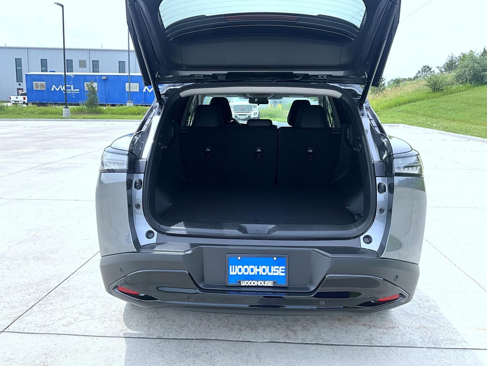 2025 Nissan Murano SV photo 6