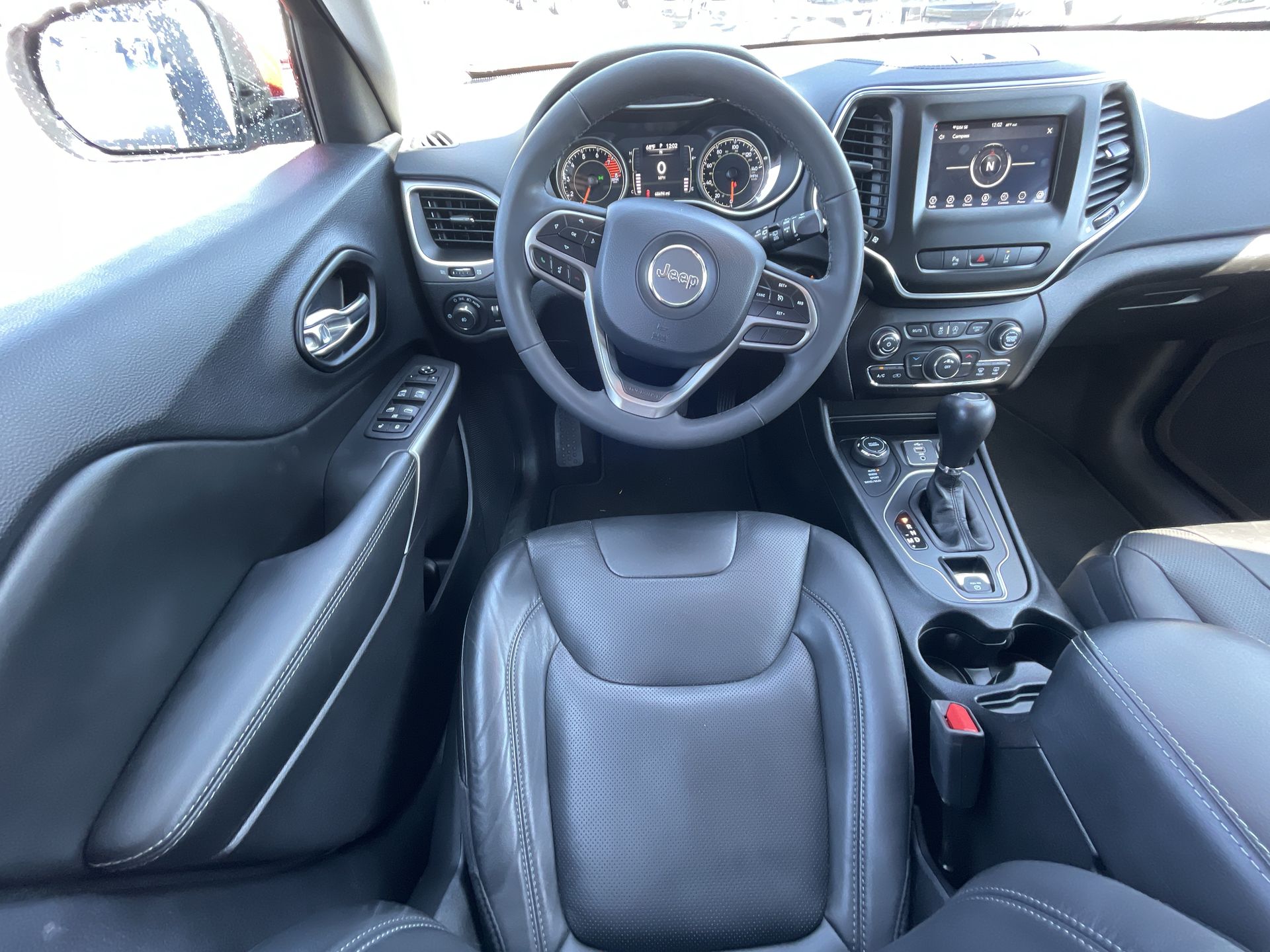 2021 Jeep Cherokee Latitude Lux photo 41