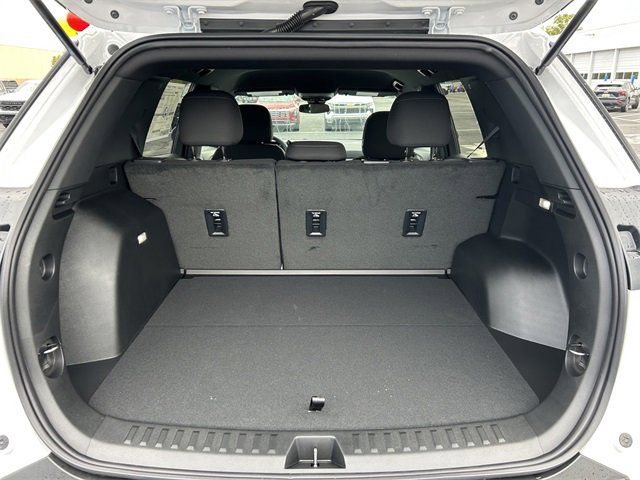 2026 Chevrolet Equinox LT photo 4