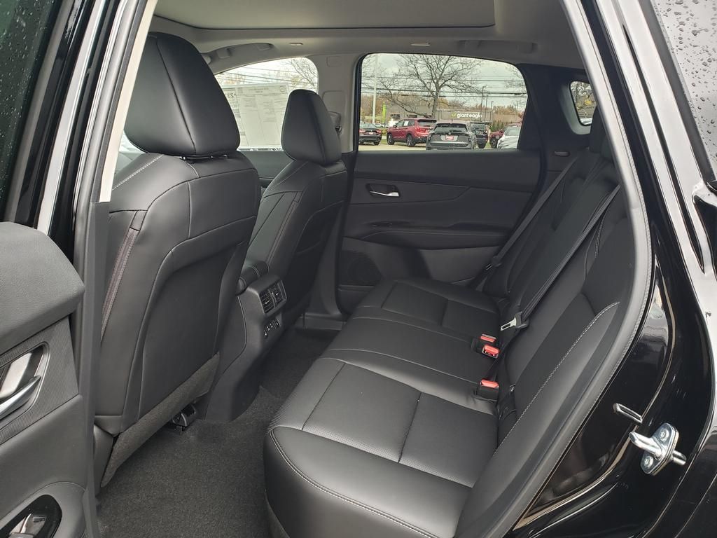 2026 Nissan Murano SL photo 4