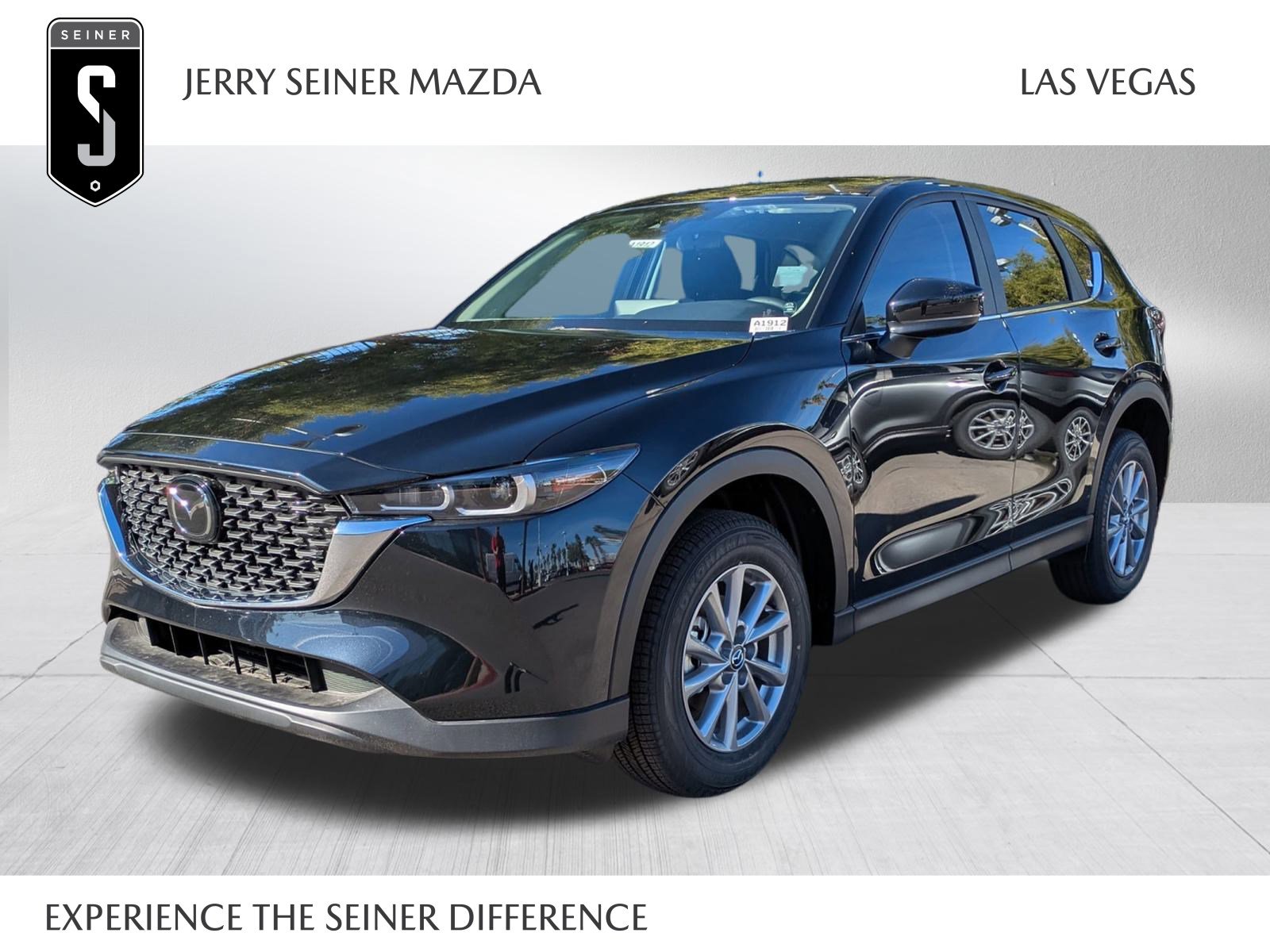 2025 Mazda CX-5 S's photo