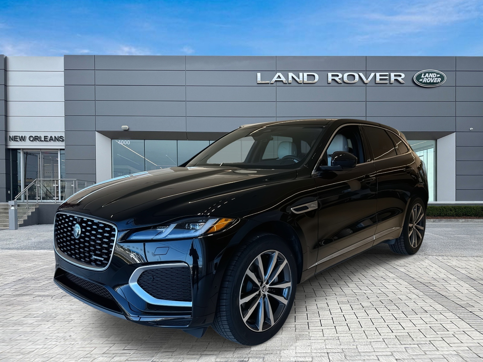 2025 Jaguar F-PACE R-Dynamic S