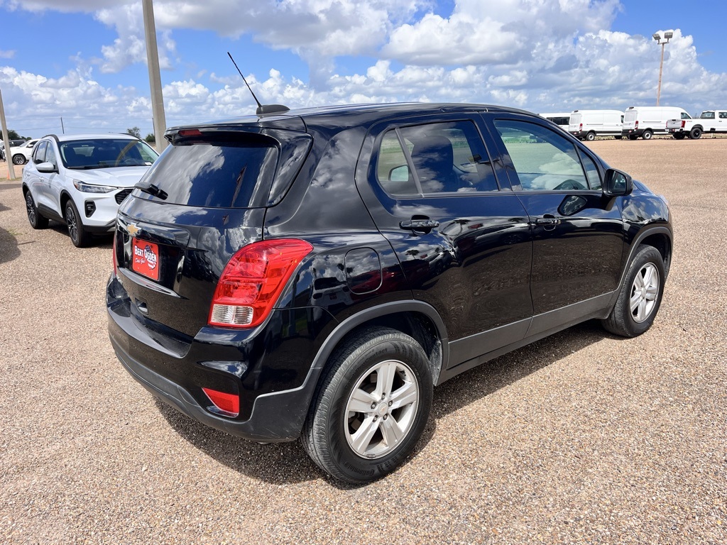 2022 Chevrolet Trax LS photo 7