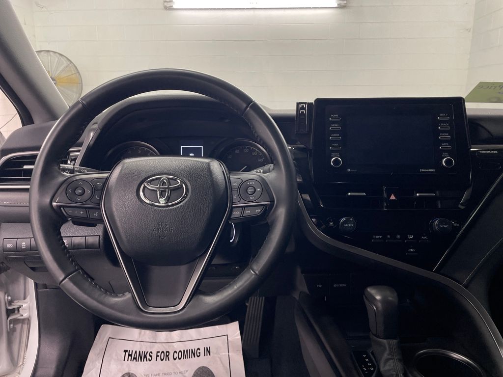 2024 Toyota Camry SE photo 6