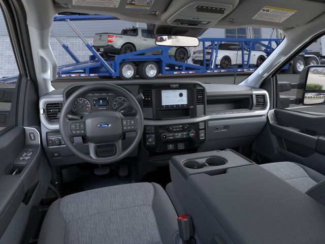 2026 Ford F-250 photo 8
