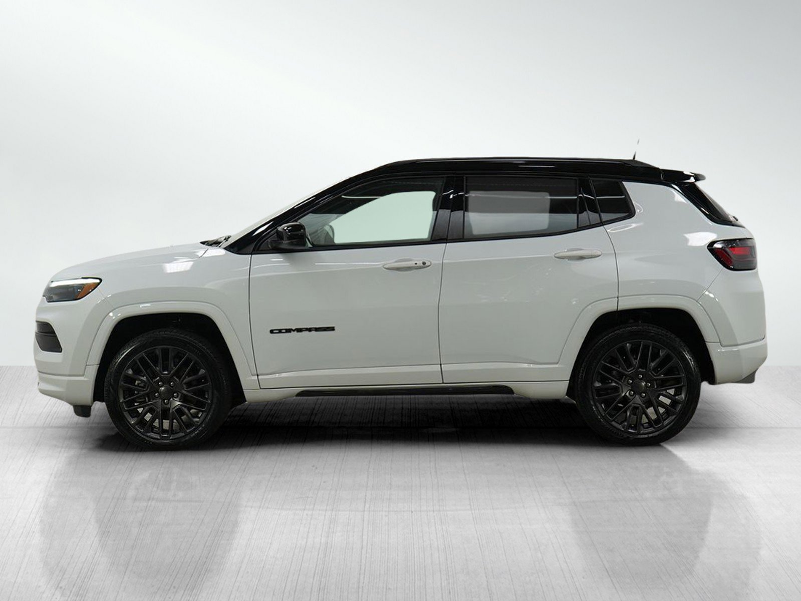Used 2023 Jeep Compass High Altitude with VIN 3C4NJDCN9PT504805 for sale in Hopkins, Minnesota