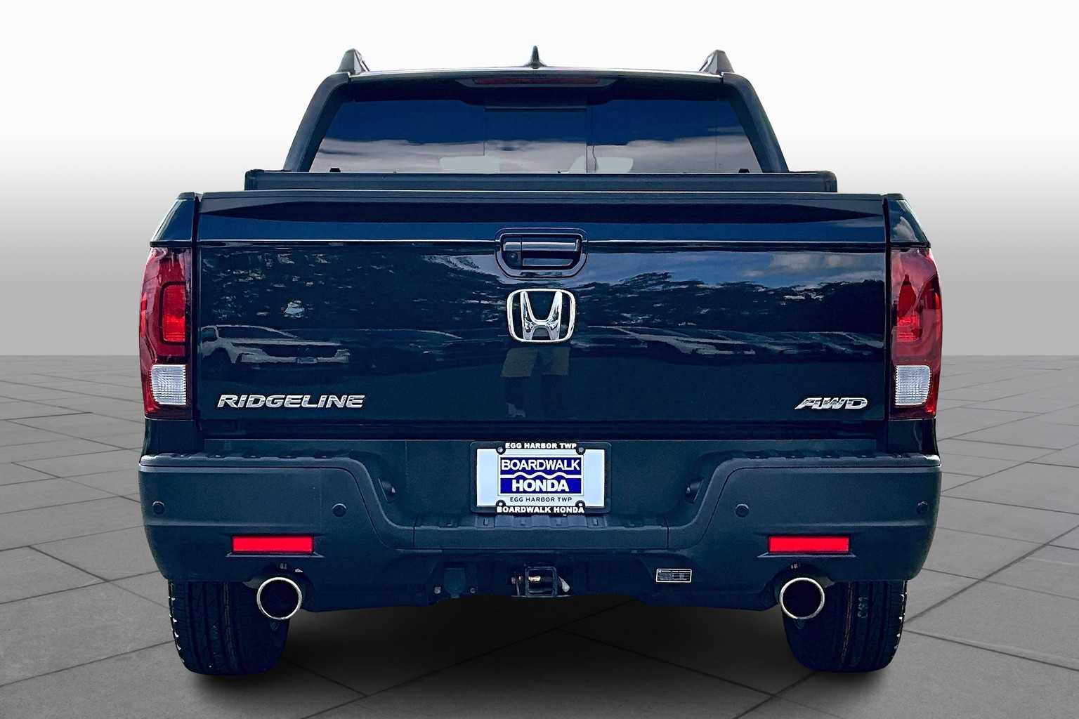 2021 Honda Ridgeline RTL-E photo 4