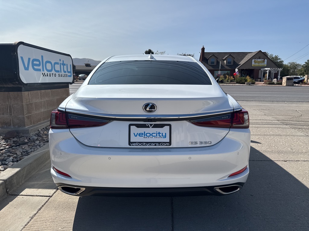 2024 Lexus ES 350 Premium photo 4