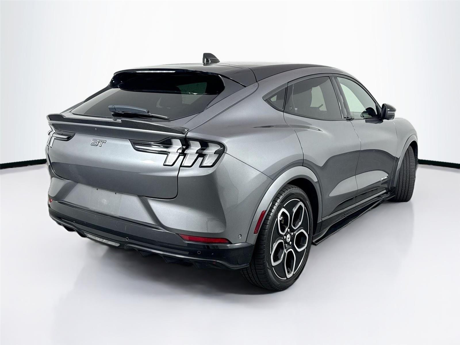 2023 Ford Mustang Mach-E GT photo 6