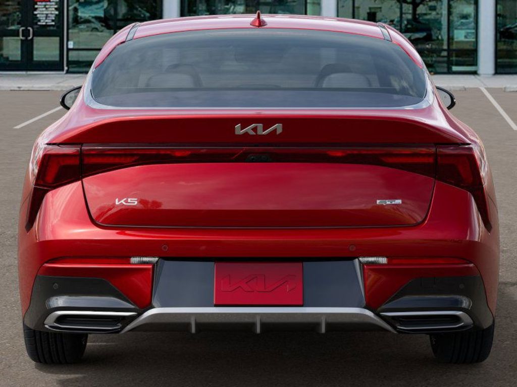 2025 Kia K5 GT-Line photo 13