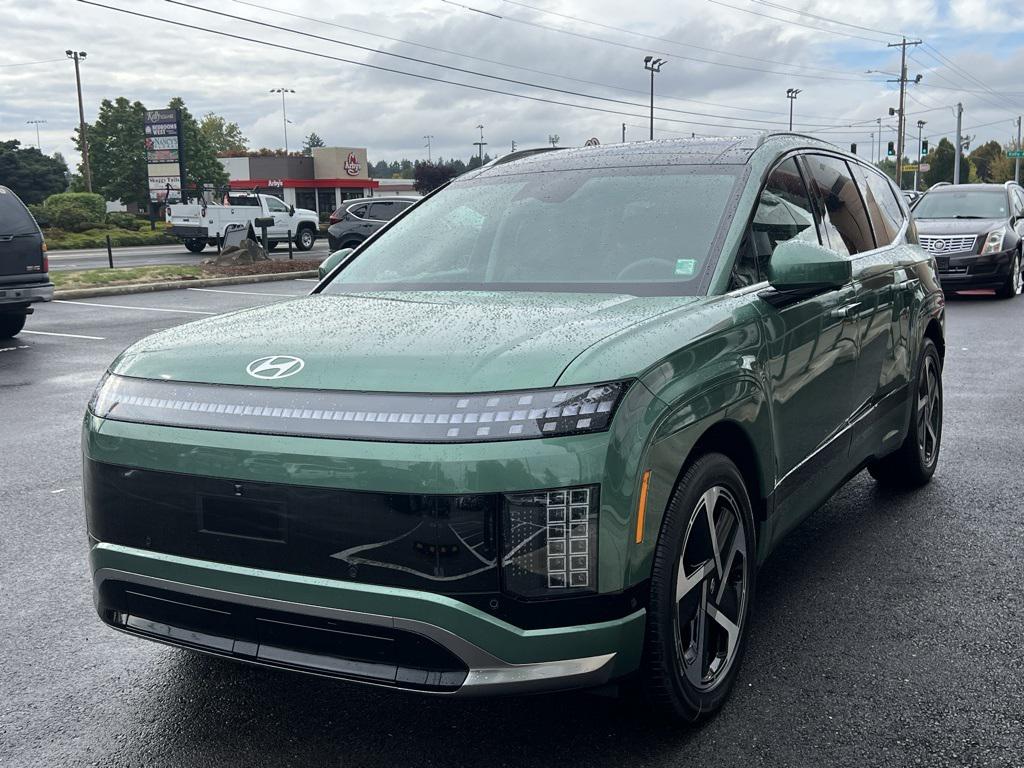 2026 Hyundai Ioniq photo 3