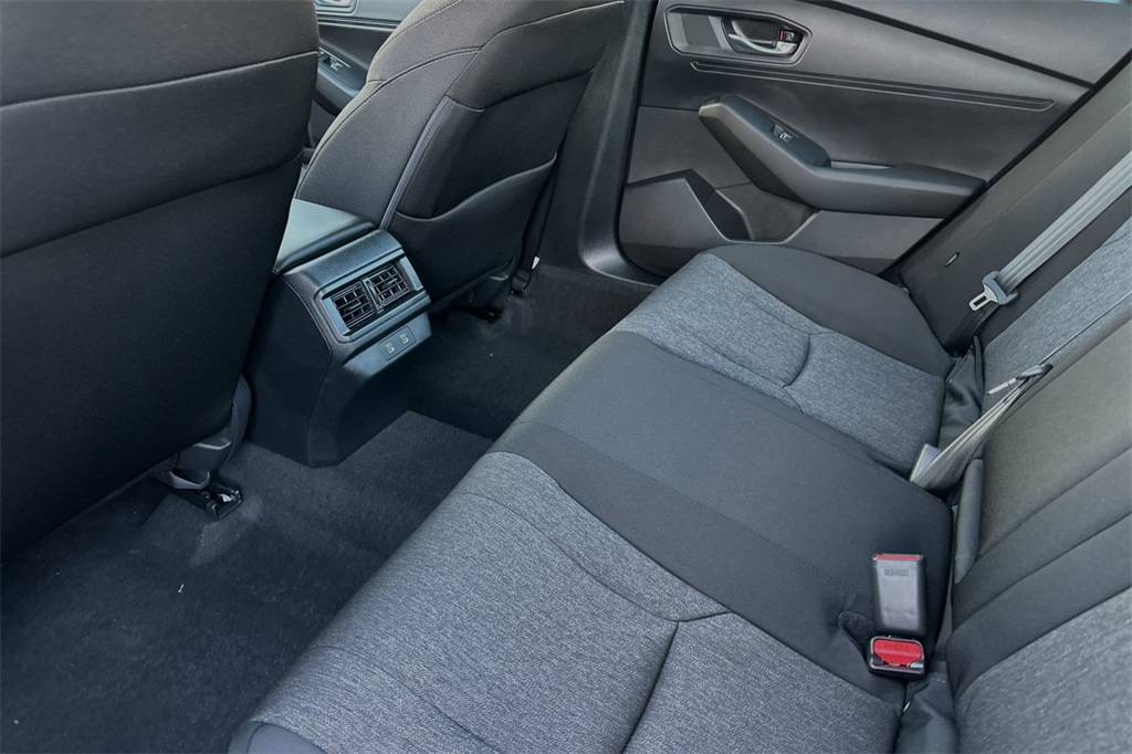 2025 Honda Accord SE photo 12