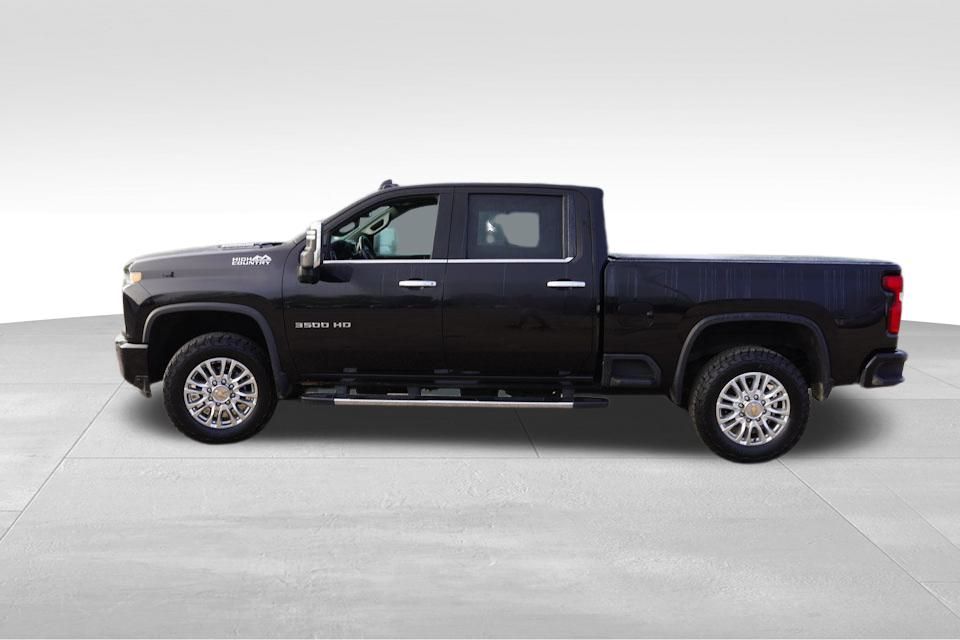2022 Chevrolet Silverado 3500HD High Country Z71 photo 9