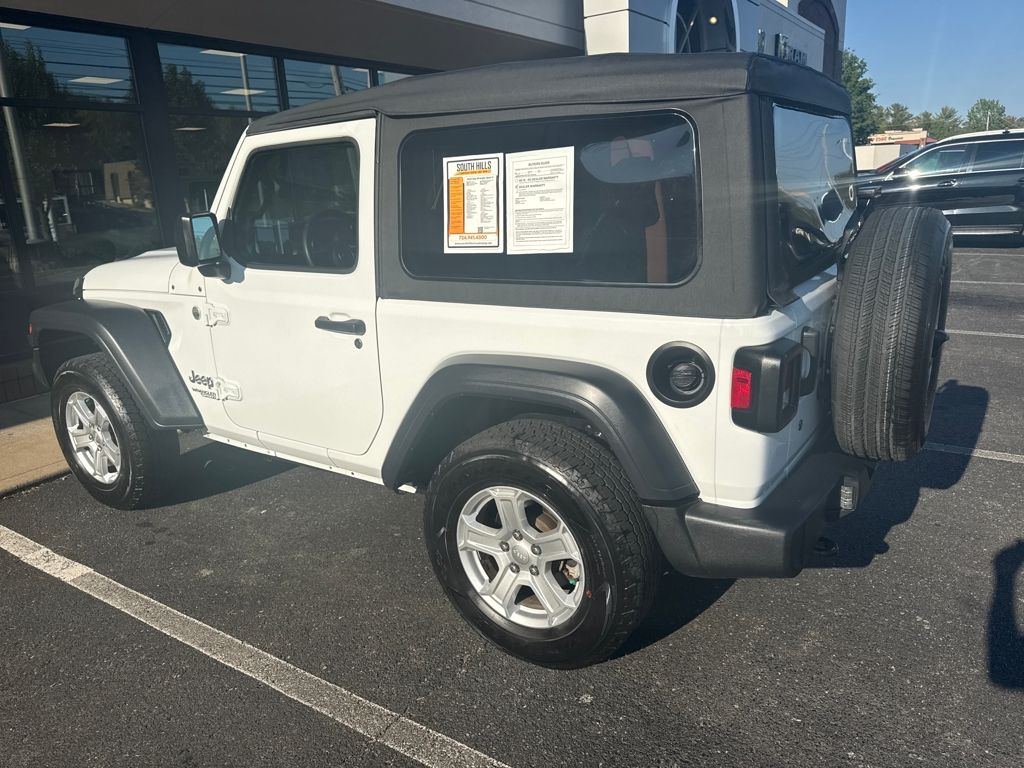 2018 Jeep Wrangler Sport S photo 3
