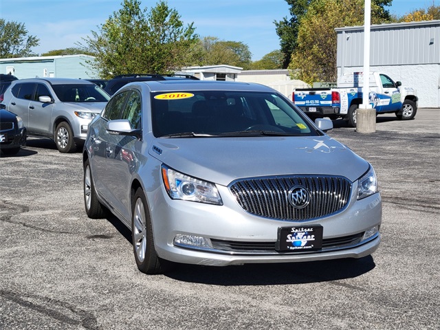 2016 Buick LaCrosse Leather photo 2