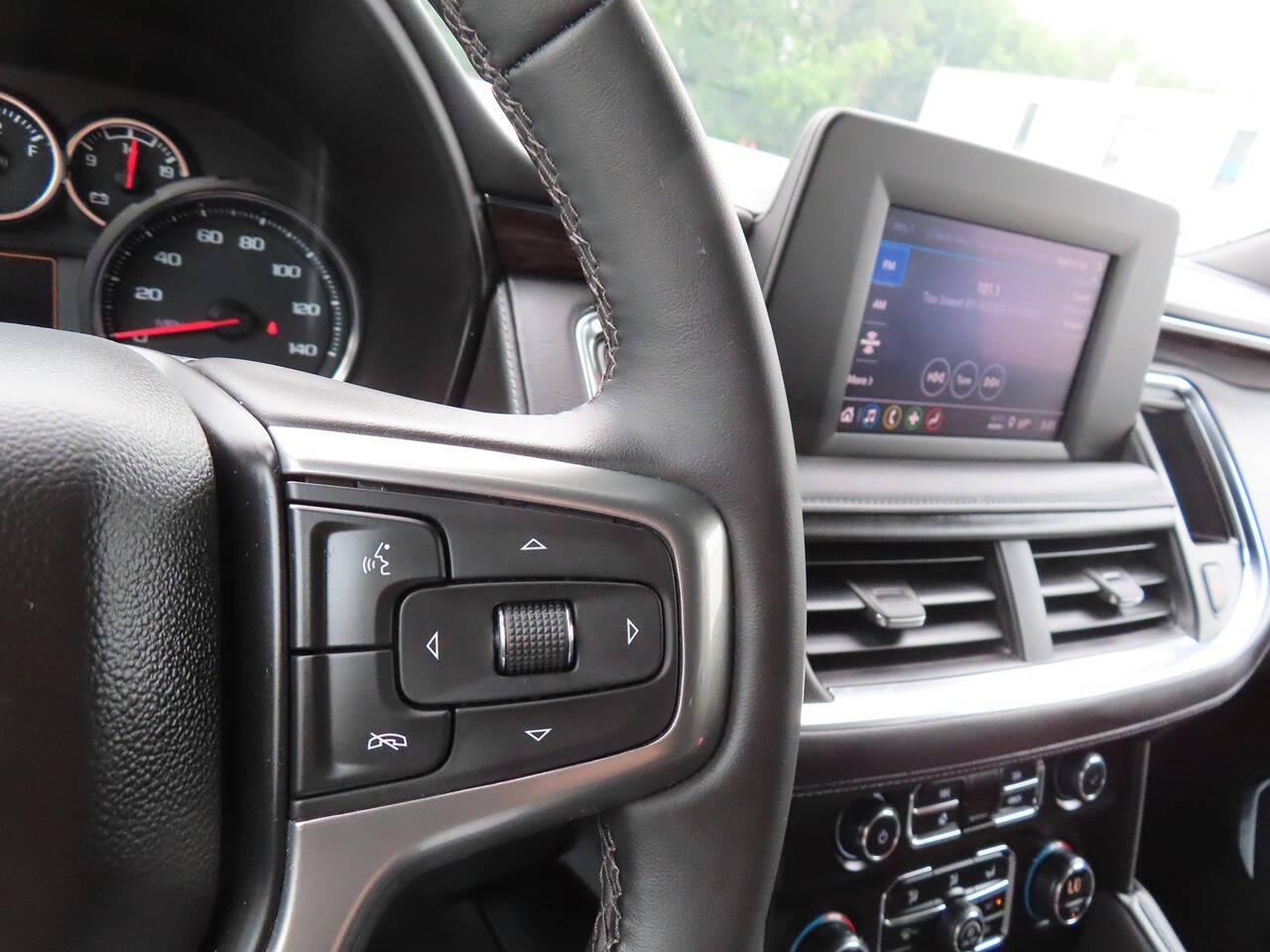2023 Chevrolet Tahoe LS photo 15