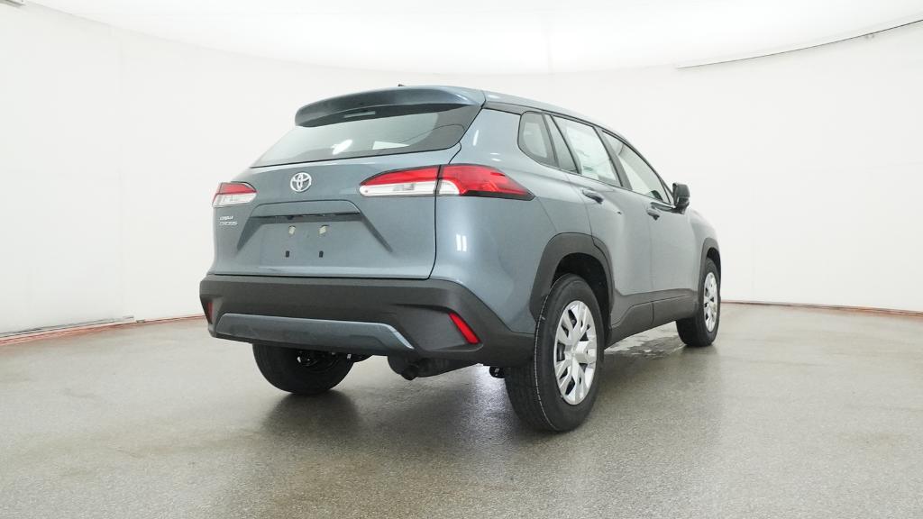 2025 Toyota Corolla Cross L photo 20