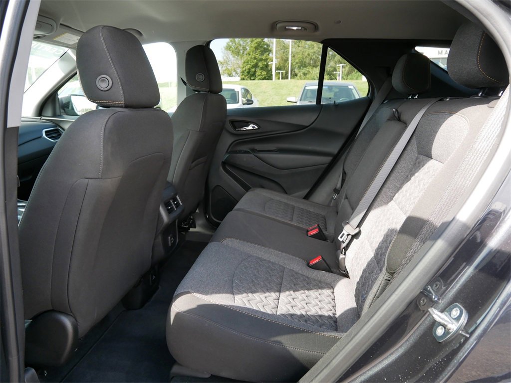 2022 Chevrolet Equinox LT photo 11