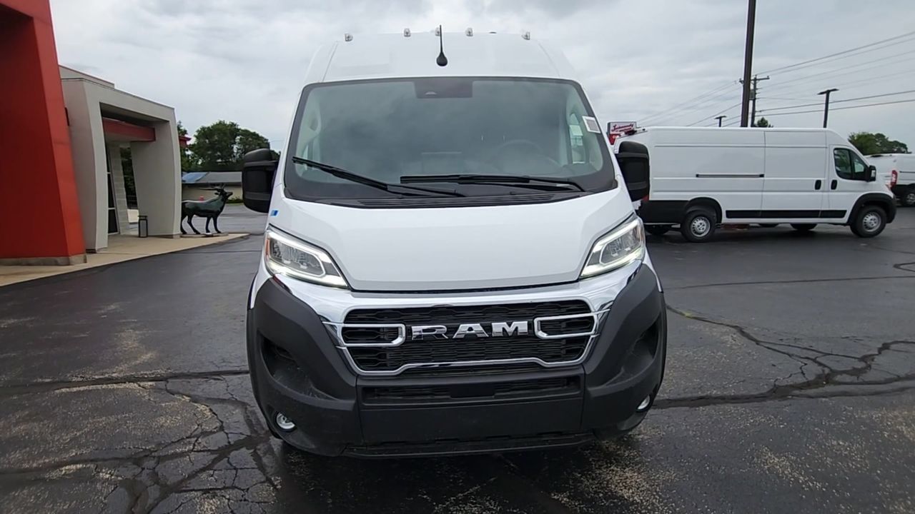 2024 Ram ProMaster 2500 photo 3