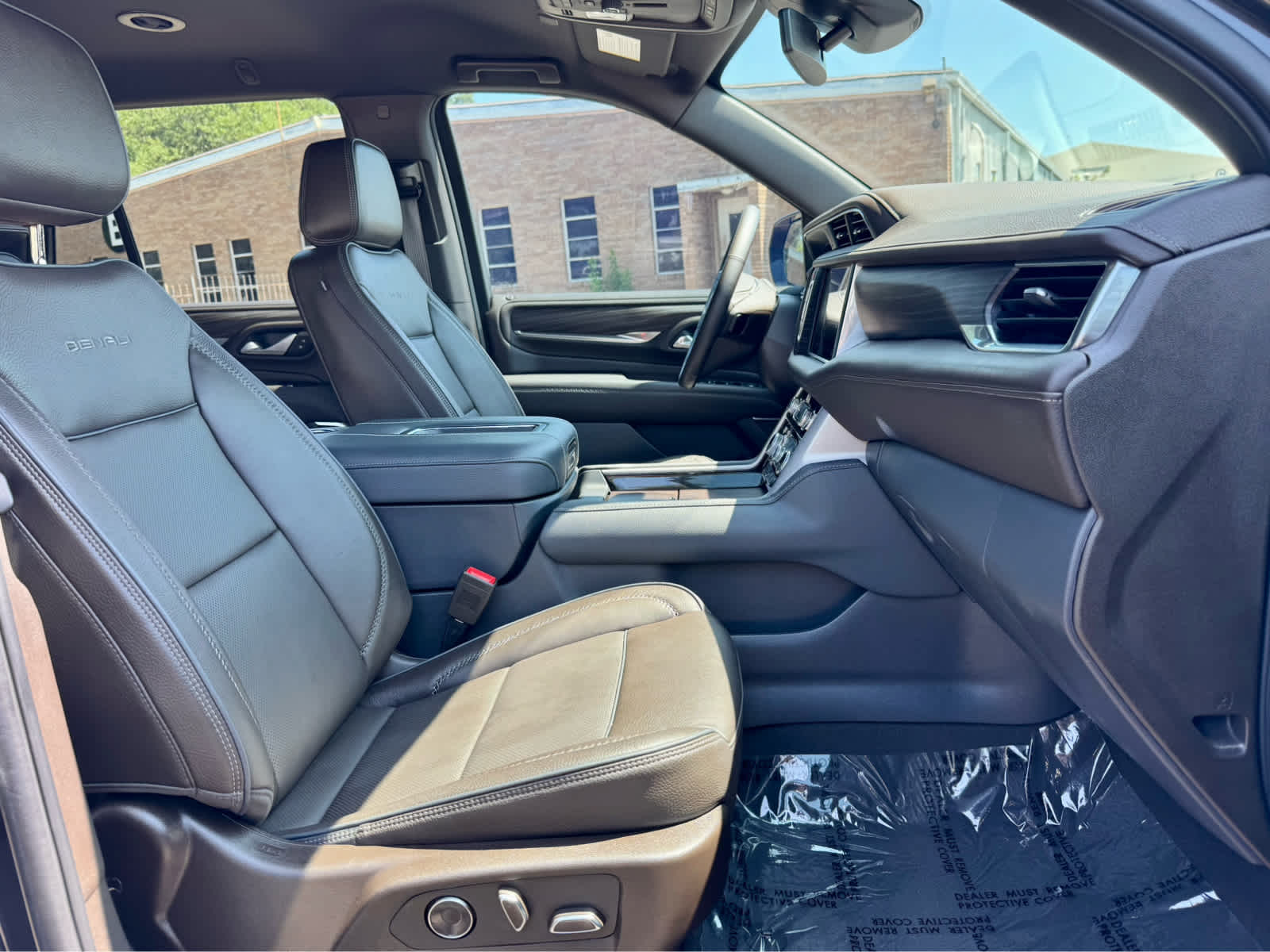 2024 Gmc Yukon Denali photo 9