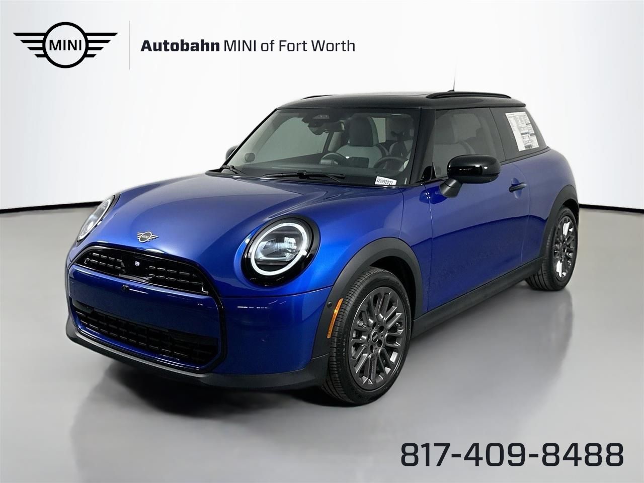 2025 MINI Hardtop 2 Door Base's photo
