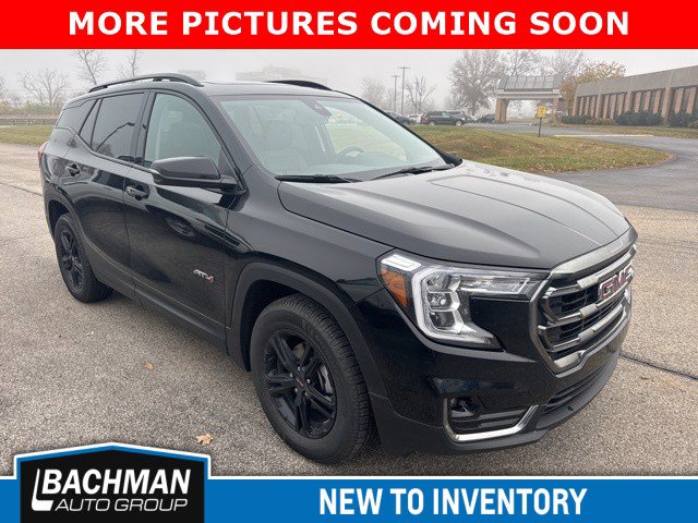 2023 GMC Terrain AT4's photo