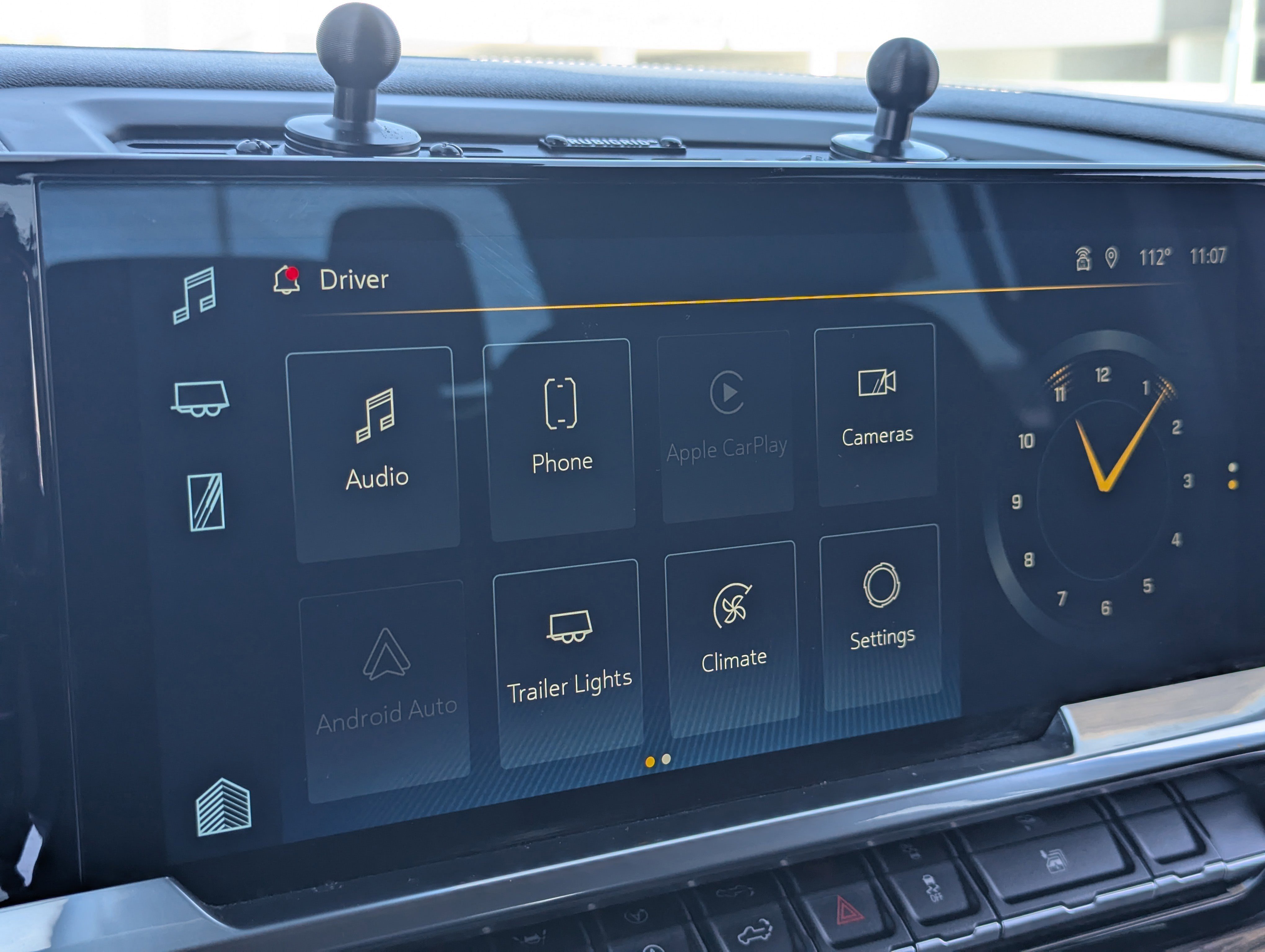 2022 Chevrolet Silverado 1500 RST photo 4