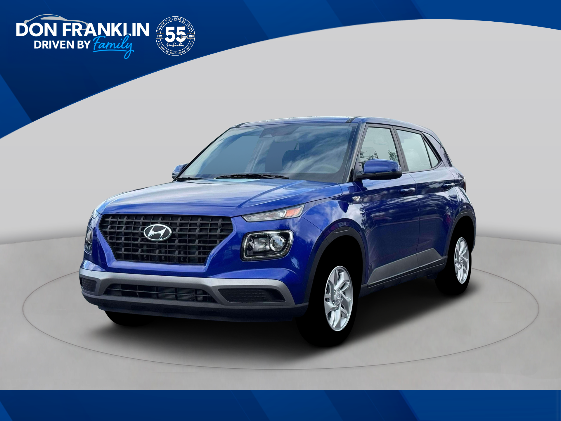 2026 Hyundai Venue SE's photo