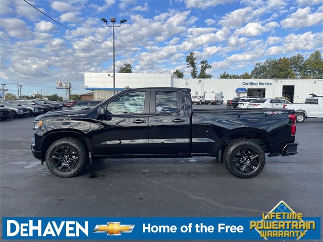 2026 Chevrolet Silverado 1500 RST photo 5