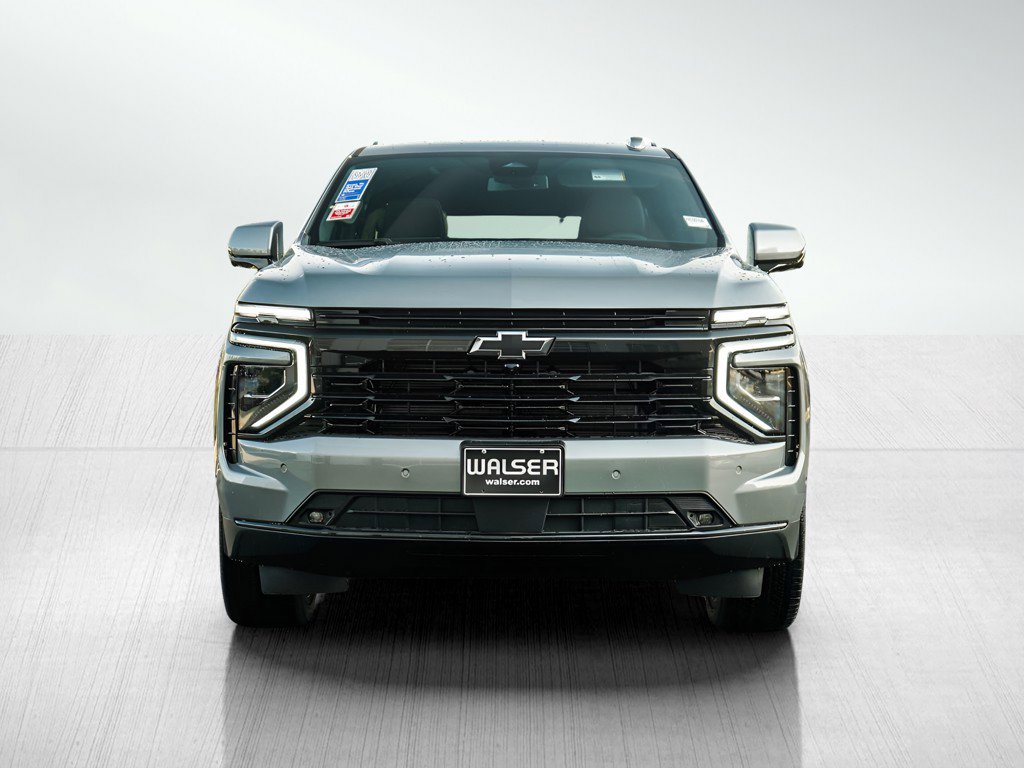 2025 Chevrolet Tahoe RST photo 2