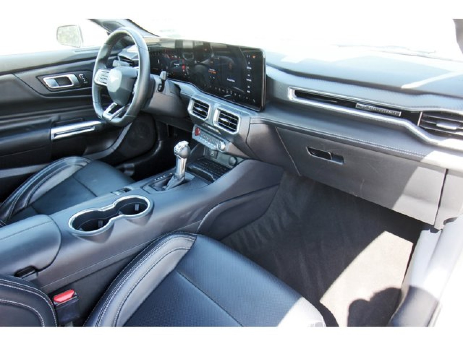 2024 Ford Mustang EcoBoost - 11