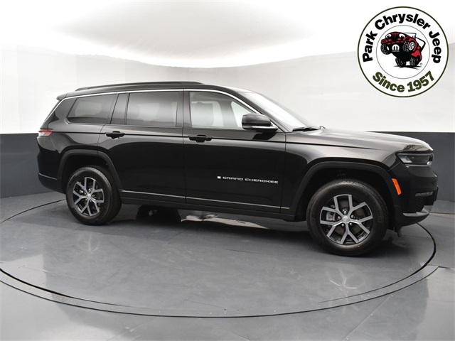 2025 Jeep Grand Cherokee L Limited's photo