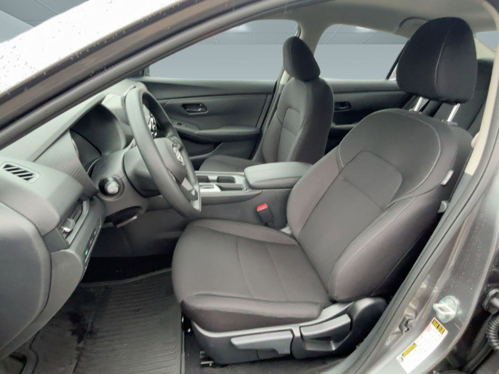 2025 Nissan Sentra S photo 5