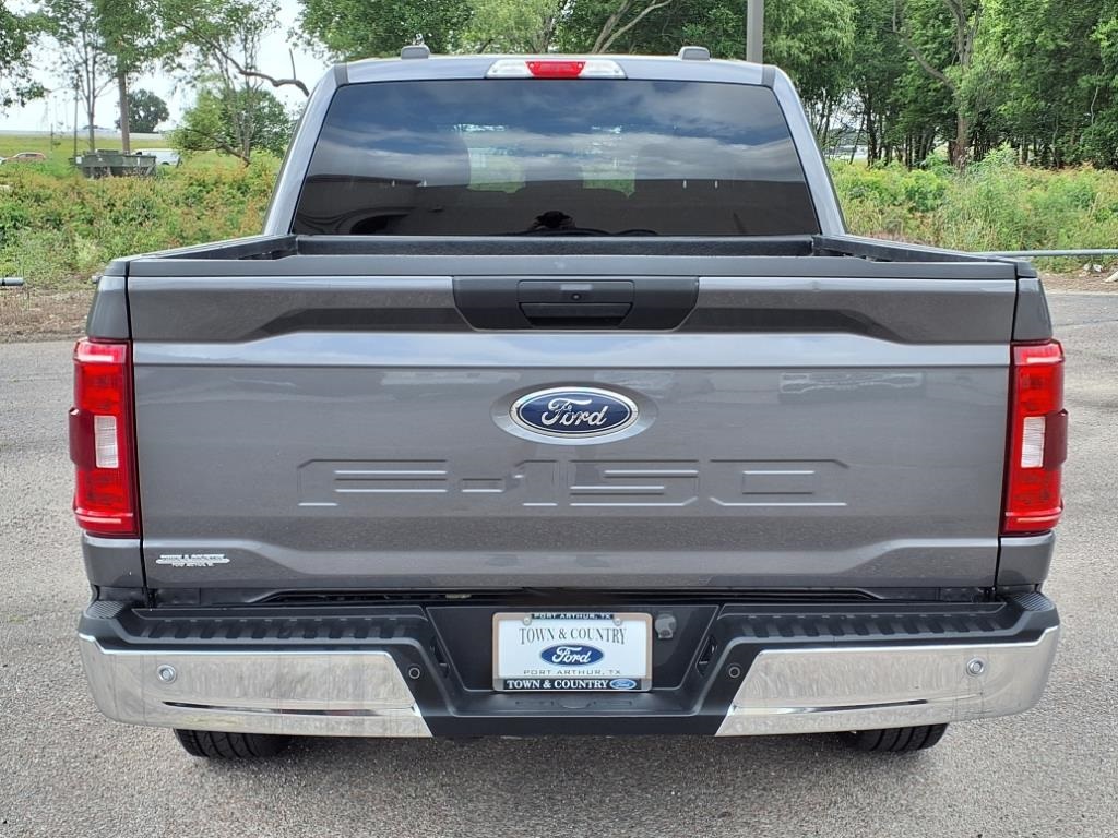 2023 Ford F-150 XLT photo 19